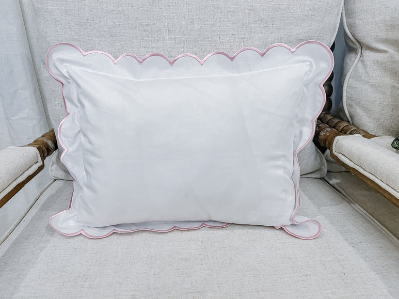 Scalloped Edge Pillowcase
